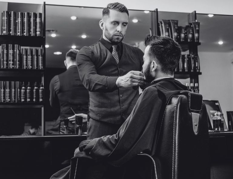Textured Comb Over Fade – Sharp Structure with Modern Movement