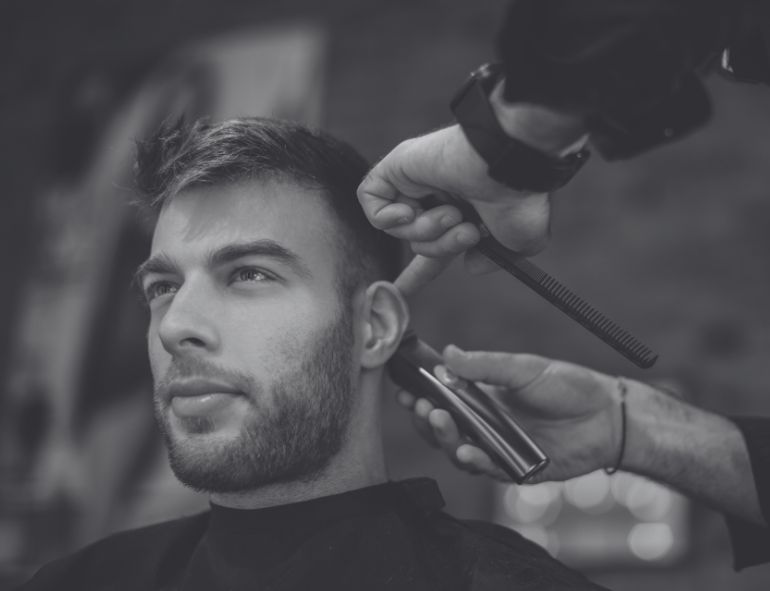 Styling, Face Shape Suitability, and Maintenance