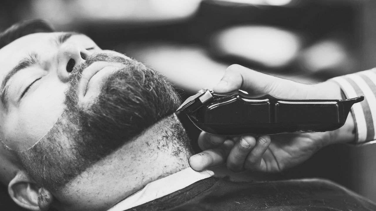 Oily vs Combination Skin in Asian Men: How to Manage Shine Without Drying